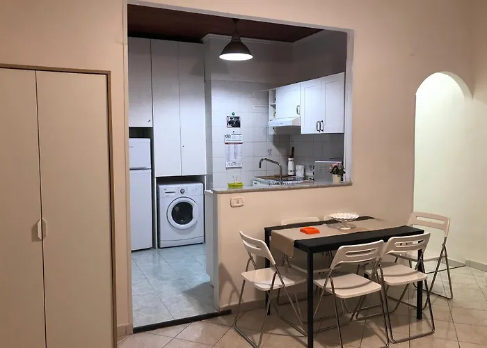 Trimarchi House