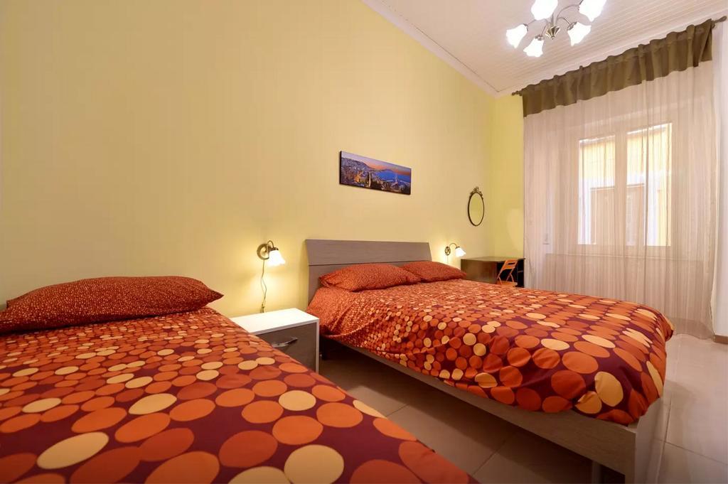 Trimarchi House * Naples